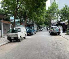 Bán nhà XUÂN LA, TÂY HỒ - LÔ GÓC - Ô TÔ ĐỖ CỬA - TRƯỚC CỬA CÓ SÂN CHUNG ĐỂ XE THOẢI MÁI