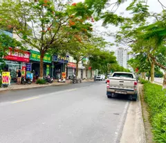 Cần tiền bán cắt lỗ mảnh đất đấu giá 90m2, ngang 5m, mặt đường 21m, Phố Phúc Lợi,Long Biên