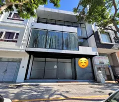 CHO THUÊ MT NGANG 10M HỒ XUÂN HƯƠNG khu du lịch