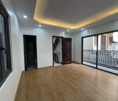 Nhà phố Đội Cấn 40m2 x 6 tầng. Thang máy.