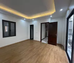Nhà phố Đội Cấn 40m2 x 6 tầng. Thang máy.