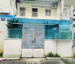Nhà bán C4, DT đẹp 5.2x13, Oto đậu cửa, Lạc Long Quân Tân Bình, giá hiếm chưa tới 100tr/m2.