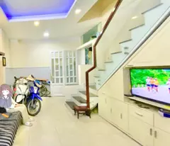 NHÀ MỚI ĐẸP - CMT8 Q.10 - NGAY CHỢ HÒA HƯNG - 32m2 -  4 TẦNG BTCT - 3PN - HOÀN CÔNG ĐỦ