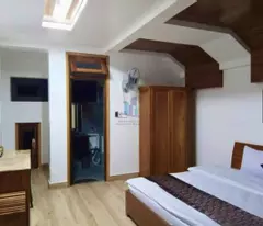 Vị trí vàng, giá cực kỳ hấp dẫn - Bán khách sạn trung tâm Đà Lạt - Đường Yersin - Phường 9