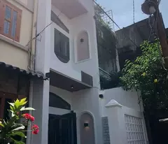 Đường Nguyên Hồng Quận Bình Thạnh Phường 11.