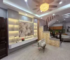 NHÀ ĐẸP Ơ NGAY TÂN MAI ĐỀN LỪ HOANG VĂN THỤ HOÀNG MAI
DT 54M2, 4 TẦNG, MT 4,5 M, 6,9 TỶ