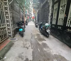 BÁN NHÀ CẦU GIẤY 47M2, 6 TẦNG, MT RỘNG, NGÕ SẠCH, NỘI THẤT HIỆN ĐẠI. 7.2 TỶ