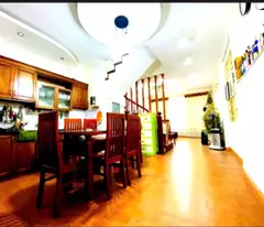 Nhà Đẹp Gara Ô Tô, Phố Khương Trung, Thanh Xuân, Diện Tích 45m2, 5 Tầng, Gần Phố, Nhỉnh 10 Tỷ.