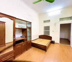 NHÀ DÂN XÂY - KHUNG CỘT CHẮC CHẮN - MẶT TIỀN ĐẸP - TRUNG TÂM THANH XUÂN