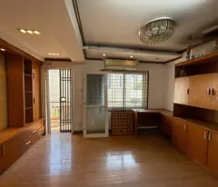 Bán nhà tập thể Nghĩa Tân, tầng 5, 3 ngủ thoáng đẹp