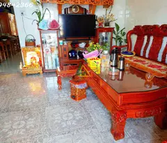 Cho thuê nhà nguyên căn 3 phòng ngủ đường Ngô Thị Nhậm phường 4 giá 10tr