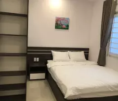 Bán căn hộ đầy đủ nội thất view sông giá rẻ 1.8 tỷ