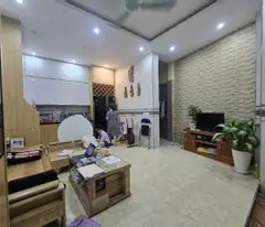 Pháo Đài Láng - Nhà đẹp, chủ tự xây, cực chắc chắn rộng 35m, 3 tầng