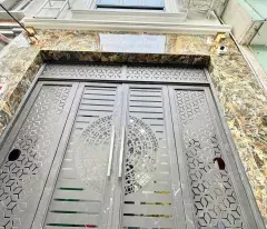 Cần bán nhà phố Minh Khai, ở ngay, sở hữu thông số đẹp, diện tích 42m2, giá tiền13.15 tỷ đồng.