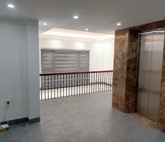 Mỹ Đình 8 tầng thang máy mới lô góc toạ lạc ngay đầu phố