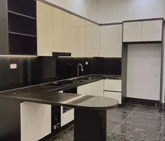 Bán nhà ngõ Quỳnh, Hai Bà Trưng 55m, 5 tầng. Giá: 8.8 tỷ
