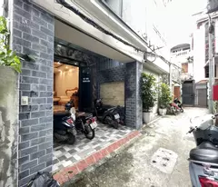 BÁN NHÀ PHỐ HẠ YÊN, 52M2, MT 6,5M, NGÕ THẲNG NHƯ ĐƯỜNG BĂNG. 8,35 TỶ