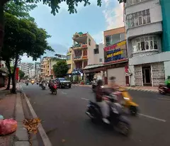 CAO ỐC VĂN PHÒNG - MẶT TIỀN - PHÚ NHUẬN - HẦM - 8 LẦU - ĐANG THUÊ LÂU DÀI - 2 TỶ NĂM BÁN GẤP