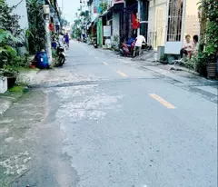 Bán nhà Mặt tiền buôn bán, 3 tầng siêu đẹp, chỉ 4,9 tỷ - ĐƯỜNG MÃ LÒ - BÌNH TÂN