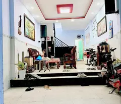 Bán nhà Mặt tiền buôn bán, 3 tầng siêu đẹp, chỉ 4,9 tỷ - ĐƯỜNG MÃ LÒ - BÌNH TÂN