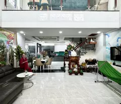 MÃ LÒ - HẺM XE TẢI THÔNG - 5 TẦNG 4PN - 83M2 (6.5x12.5M) - 7.5 TỶ