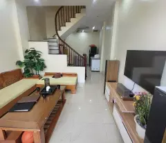 Bán nhà Kim Hoàng, nhà dân xây dựng 2 năm vẫn như mới, giá tốt nhất. Gần khu hành chính xã Vân Canh