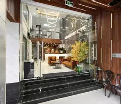 BÁN KHÁCH SẠN ĐƯỜNG YÊN THẾ - 148 M2 - DHT 115TR/ THÁNG - CẠNH TÂN SƠN NHẤT