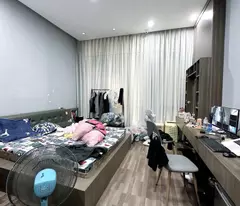 SIÊU PHẨM PHỐ CỔ HOÀN KIẾM - 2 THOÁNG TRƯỚC SAU - Ô TÔ QUA - KINH DOANH SẦM UẤT .

Hàng Vải Hoàn