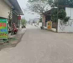 GIÁ RẺ NHÁT SO VÓI KHU VỰC CHỈ HƠN TỶ DT 86 M VỊ CHÍ ĐẤT SÁT DG KINH DOANH TẠI LAP CHÍ MIMH TRÍ SS