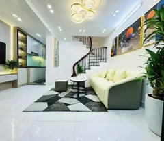 PHÂN LÔ QUÂN ĐỘI - Ô TÔ DỪNG ĐỖ, CHẠY VÒNG QUANH - SÁT CHỢ MƠ - YÊN TĨNH, VĂN MINH, Ở SƯỚNG