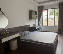 Nhà Mậu lương mới 5tầng,oto gần 4,95 tỷ.