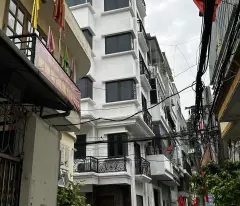 Chỉ với 16,x tỷ quý khách hàng có ngay căn nhà tại trung tâm quận Cầu Giấy