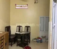 Cho thuê nhà trong ngõ Đê La Thành - Đống Đa