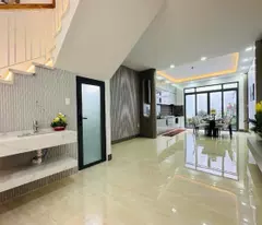 Mặt tiền kinh doanh, 95M2, 3 tầng, tặng full nội thất, cạnh Aeon Bình Tân.