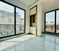 SIÊU PHẨM HẠ YÊN QUYẾT, GARA Ô TÔ – Ở VIP, KINH DOANH 50M2 x 5T, 15 TỶ