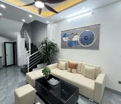 Bán nhà phố Trương Định, Hai Bà Trưng 35m, 5 tầng. Giá: 6.6 tỷ