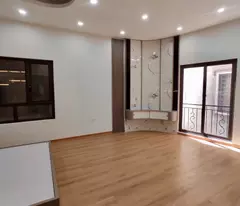 Bán nhà phố Minh Khai, Hai Bà Trưng 32m, 5 tầng. Giá: 7.88 tỷ