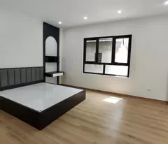 Bán nhà phố Minh Khai, Hai Bà Trưng 32m, 5 tầng. Giá: 7.88 tỷ