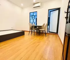 Bán tập thể Núi Trúc, Ba Đình, tầng 5, chỉ hơn 2 tỷ, nhà mới đẹp thoáng sạch ở ngay