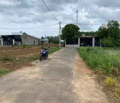 chủ cần bán gấp lô 500m2 tại Bến Lức Long An