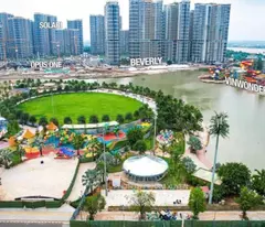 bán căn 2pn giá 2ty2 có nội thất  vinhomes grand park
