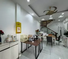 Cần bán nhà Yên Nghĩa 4 tầng nội thất cơ bản sẵn sổ giao dịch luôn được giá 2,95 tỷ