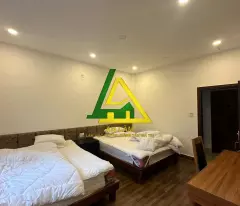 CHO THUÊ KHÁCH SẠN MẶT TIỀN VẠN HẠNH P8