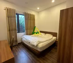 CHO THUÊ KHÁCH SẠN MẶT TIỀN VẠN HẠNH P8