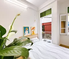 Hàng Hiếm! Dòng tiền Kim Giang, 70m * 5 tầng, khung BTCT, ô tô đỗ cửa.