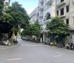 Liền kề Nguyễn Sơn-bệnh viện Tâm Anh, 90m x 6tầng, vỉa hè, ôtô dừng đỗ,kinh doanh ngày đêm