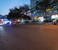 Bán toà nhà khách sạn & karaoke & massage giá mới 68 tỷ.