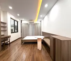 Nhà Liễu Giai - Đội Cấn 5 tầng x 30m2 ngõ ô tô tránh nhau, thông thoáng .