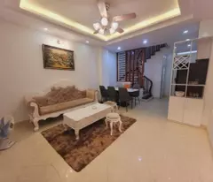BÁN NHÀ KIM MÃ 40M2- GIÁ NHỈNH 5 TỶ- NGÕ NÔNG- Ô TÔ CÁCH NHÀ 10M