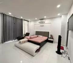 -  NHÀ ĐẸP 240m2 -  HXH NGỦ NHÀ - KHU BÀU CÁT - TÂN BÌNH - CHỈ 10.6 Tỏi